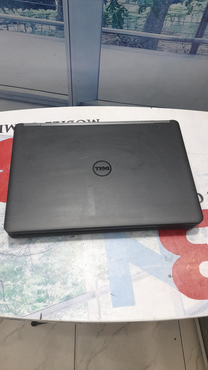 Dell Latitude E7450 5th gen. intel core i5 256GB SSD- 8G RAM 4G total graphic for sale in computer village ikeja lagos