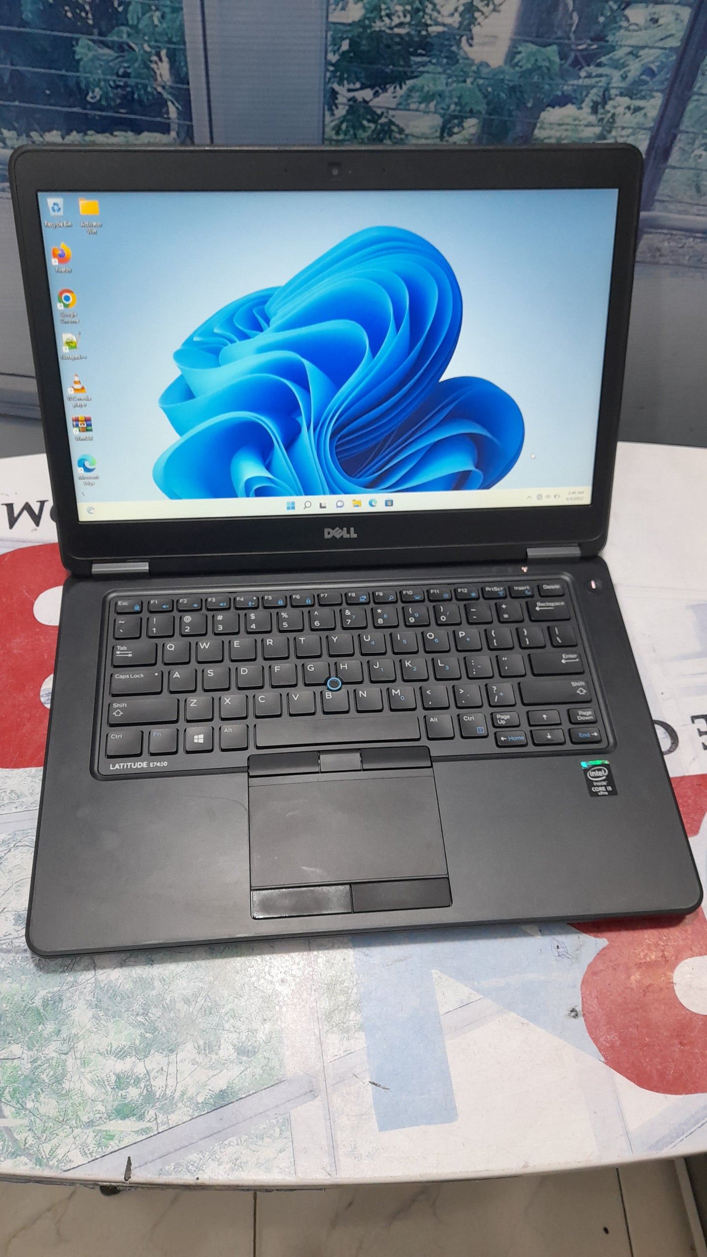 Dell Latitude E7450 5th gen. intel core i5 256GB SSD- 8G RAM 4G total graphic for sale in computer village ikeja lagos