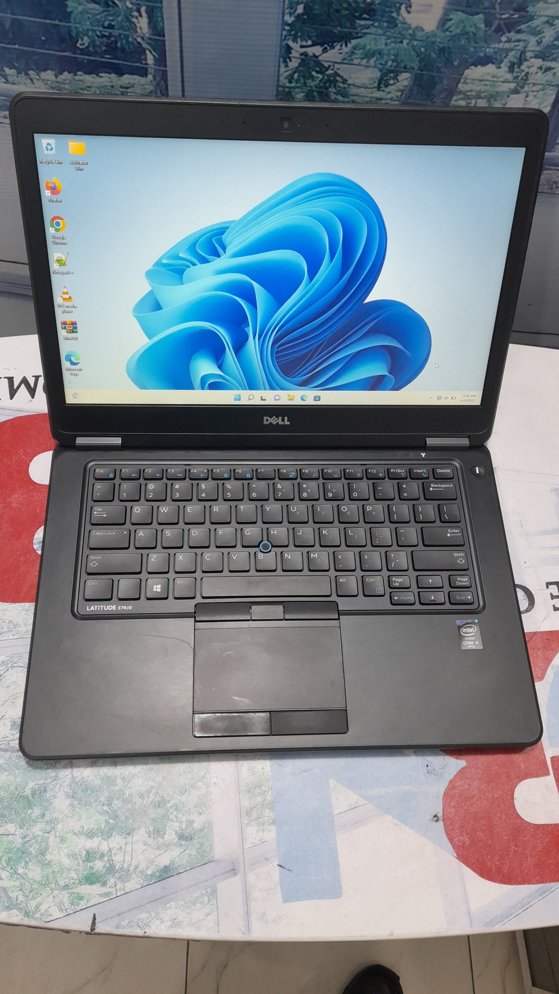 Dell Latitude E7450 5th gen. intel core i5 256GB SSD- 8G RAM 4G total graphic for sale in computer village ikeja lagos
