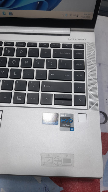 p EliteBook 840 G8 11th Gen. intel core i7 - 512GB SSD - 16GB RAM - 8GB Total Graphics - HDMI  Keyboard Light