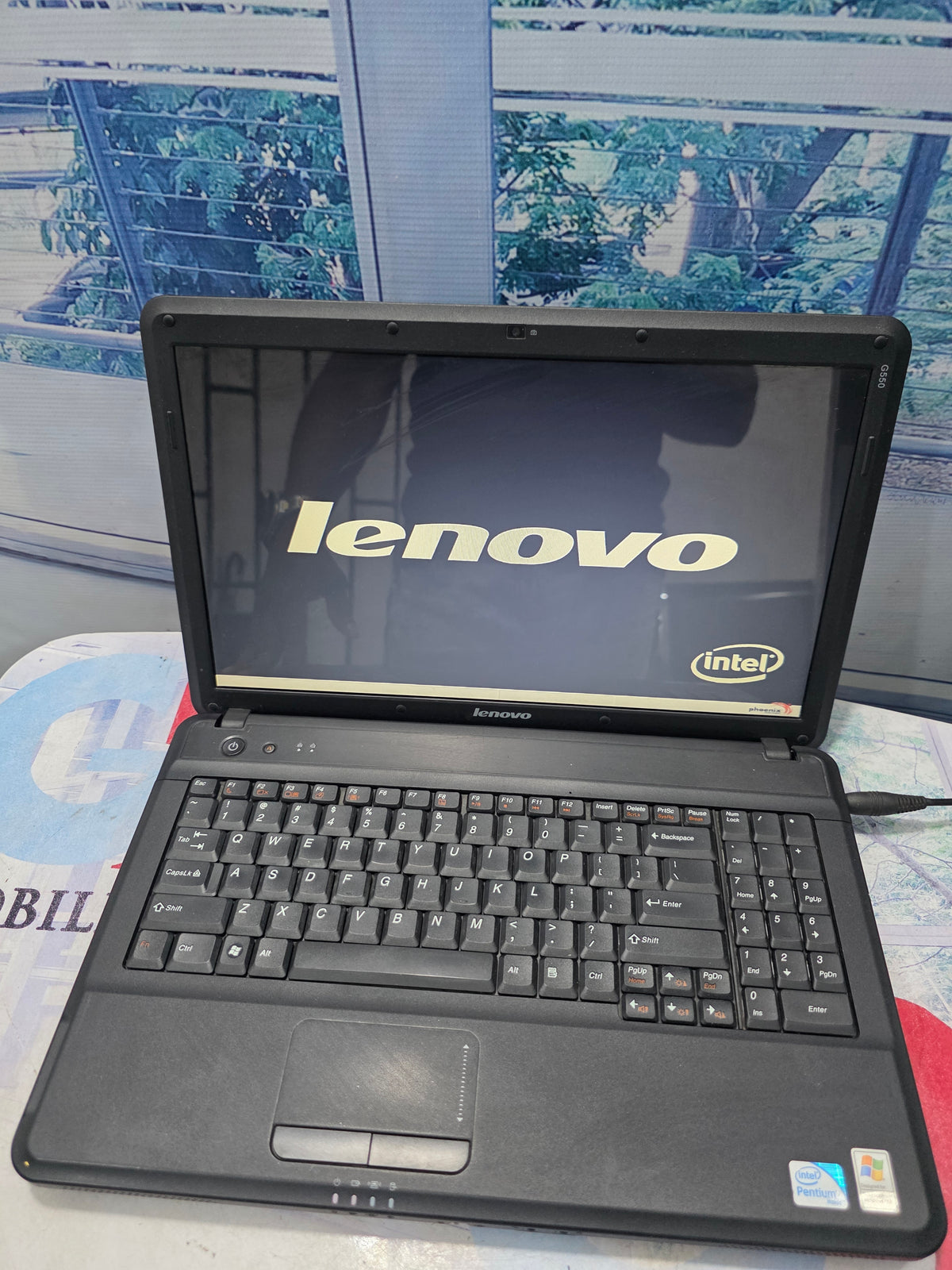 Lenovo 2958 intel Pentium T4200 3G RAM 250G HDD 15INCH Screen size