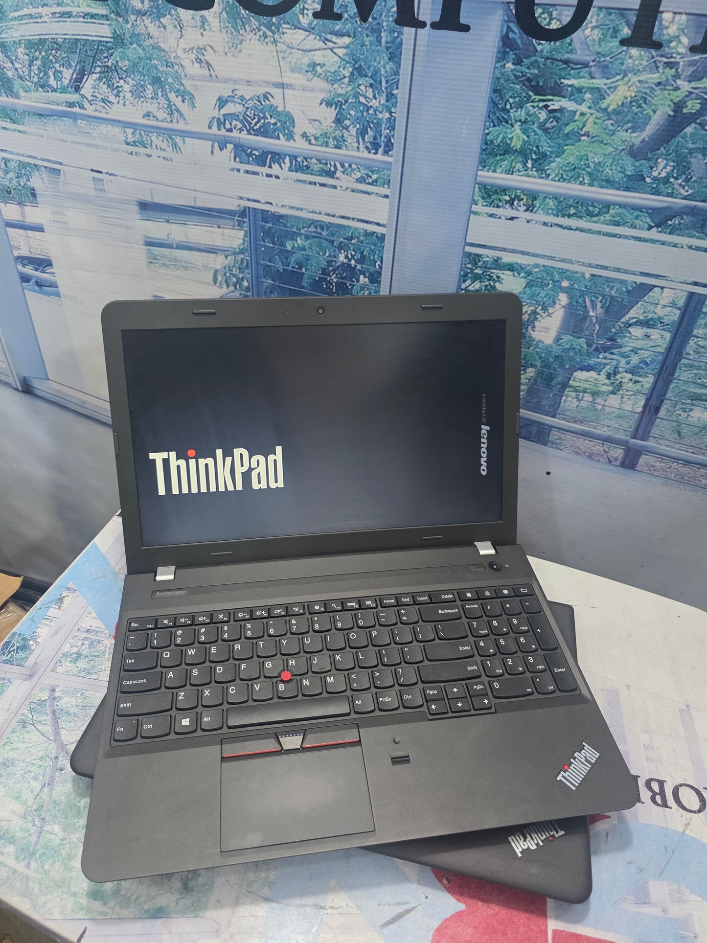 Lenovo ThinkPad E5550 5TH GEN. intel core i7 500G HDD 8G RAM