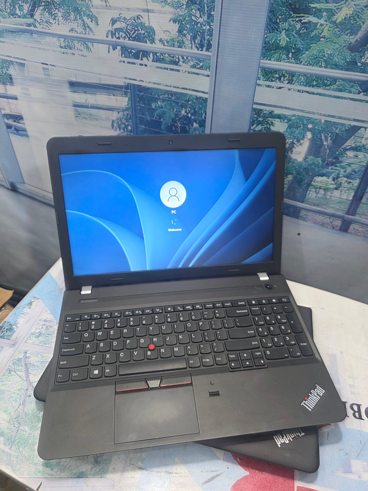 Lenovo ThinkPad E5550 5TH GEN. intel core i7 500G HDD 8G RAM