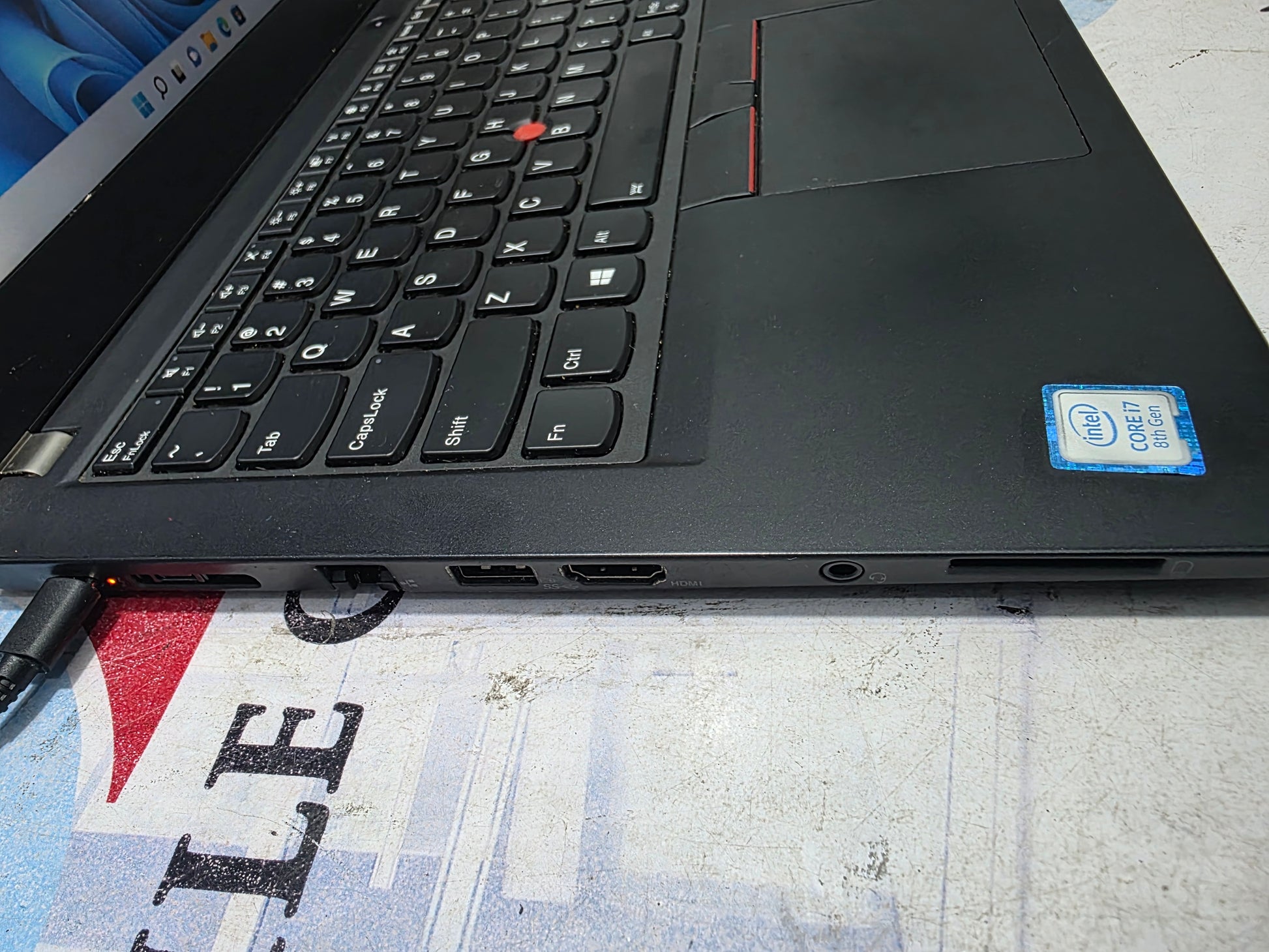 Best UK Used Laptops for Students in Lagos,uk used laptop prices in Nigeria, uk used laptop shop in lagos, best laptop for gamming in lagos, Lenovo ThinkPad T480s touch screen i7 laptop for sale in lagos , Lenovo ThinkPad T480S Touchscreen 8th Gen.Intel Core i7 - 256GB SSD - 8GB RAM - 4GB Total Graphic  