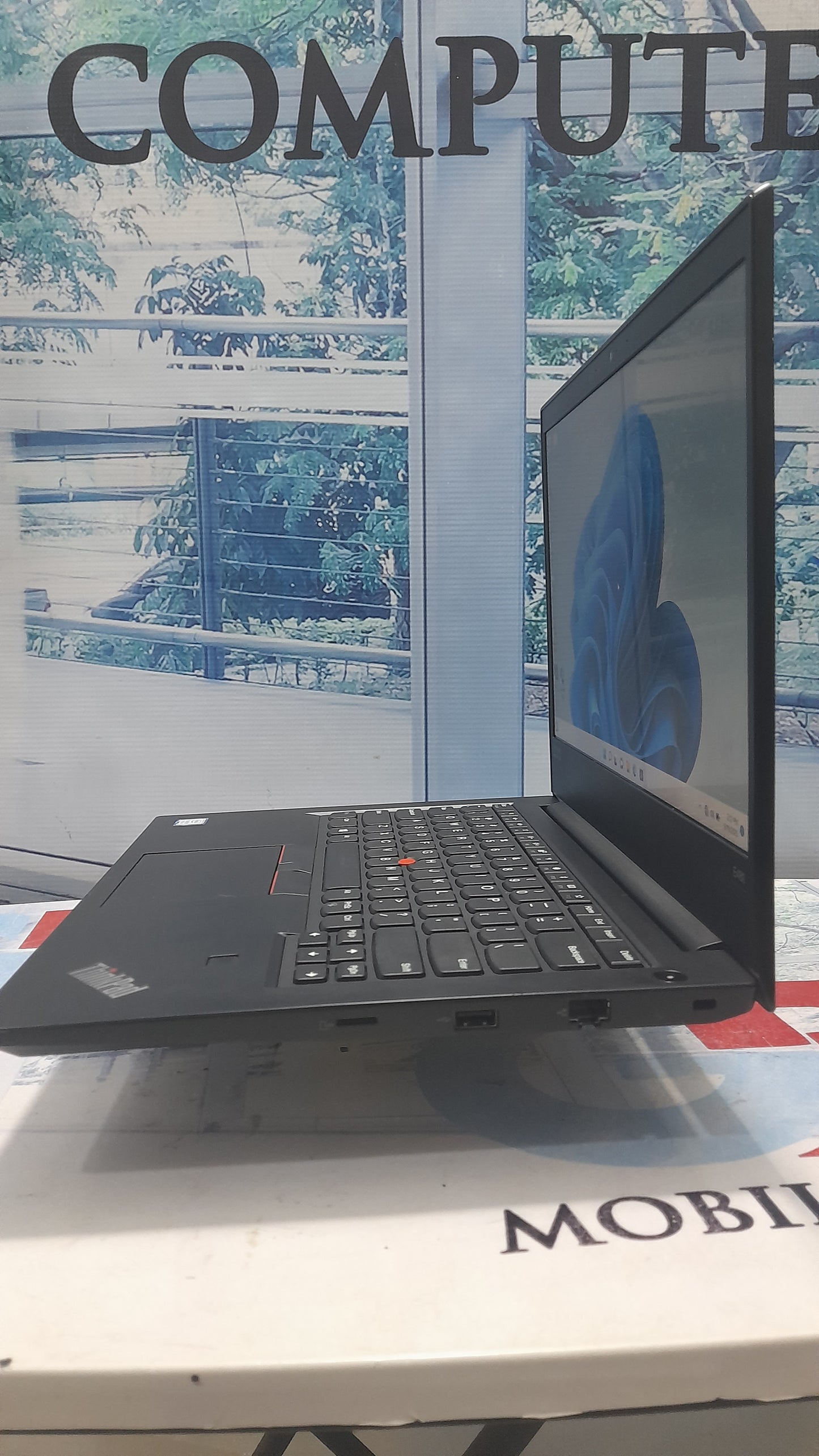 london used lenovo thinkpad E480 intel core i5 laptop for sale at  cheaper prices in computer village lagos nigeria
