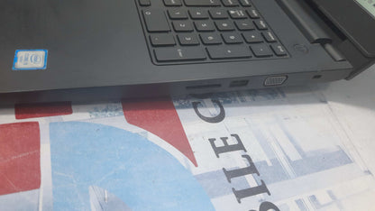 Dell Latitude 3570 - 6th Gen. Intel Core i5 - 500GB HDD - 8GB RAM - Keypad Light - 4GB Total Graphics