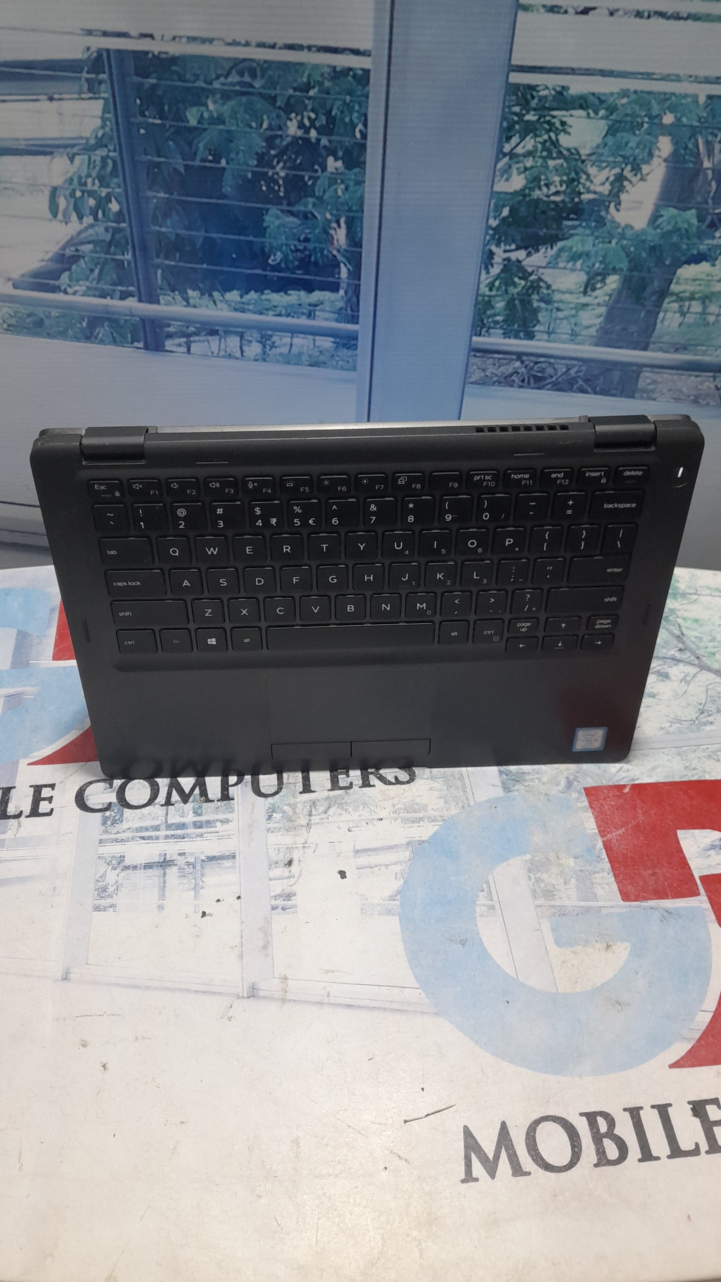 Dell Latitude 5300 2 - IN-1 Laptop x360 Touchscreen