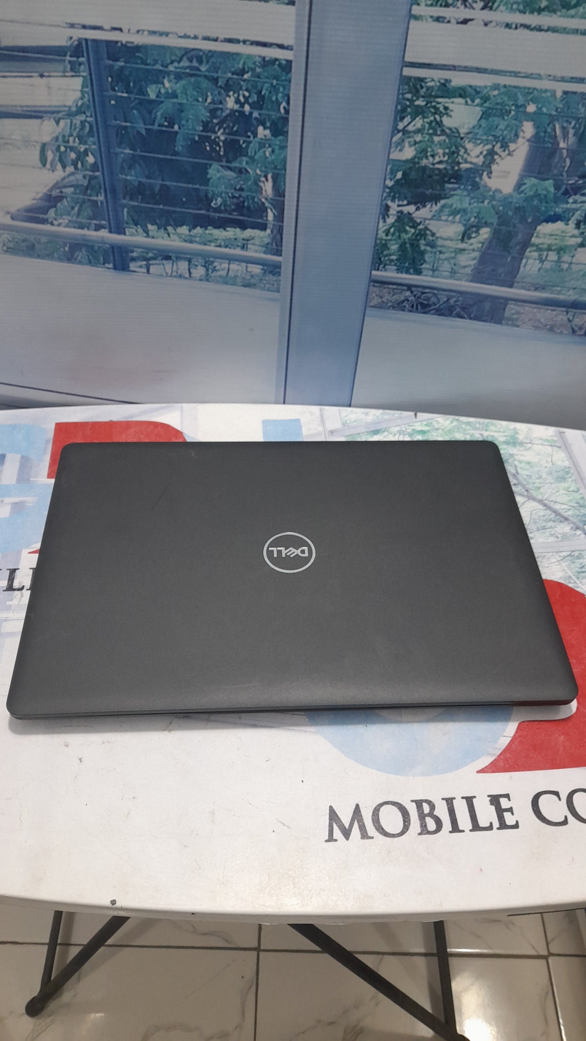 Dell latitude 3590 2G Dedicated graphic 8th gen. intel core i7 256GB SSD- 16G RAM 8G total graphic