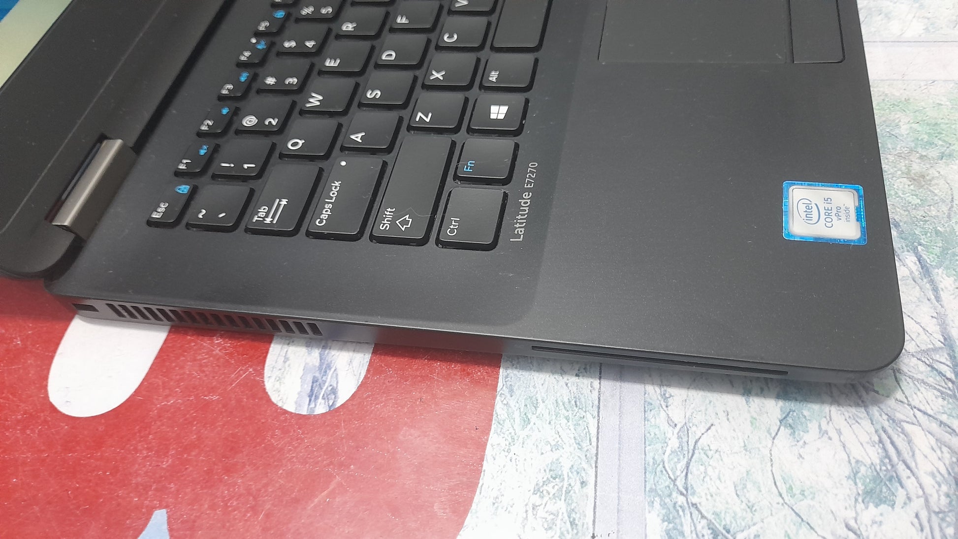 Uk used Dell latitude 7270 6th Generation laptop Intel Core i5 256GB SSD 8GB RAM keyboardlight for sale in ikeja computer village ikeja lagos 