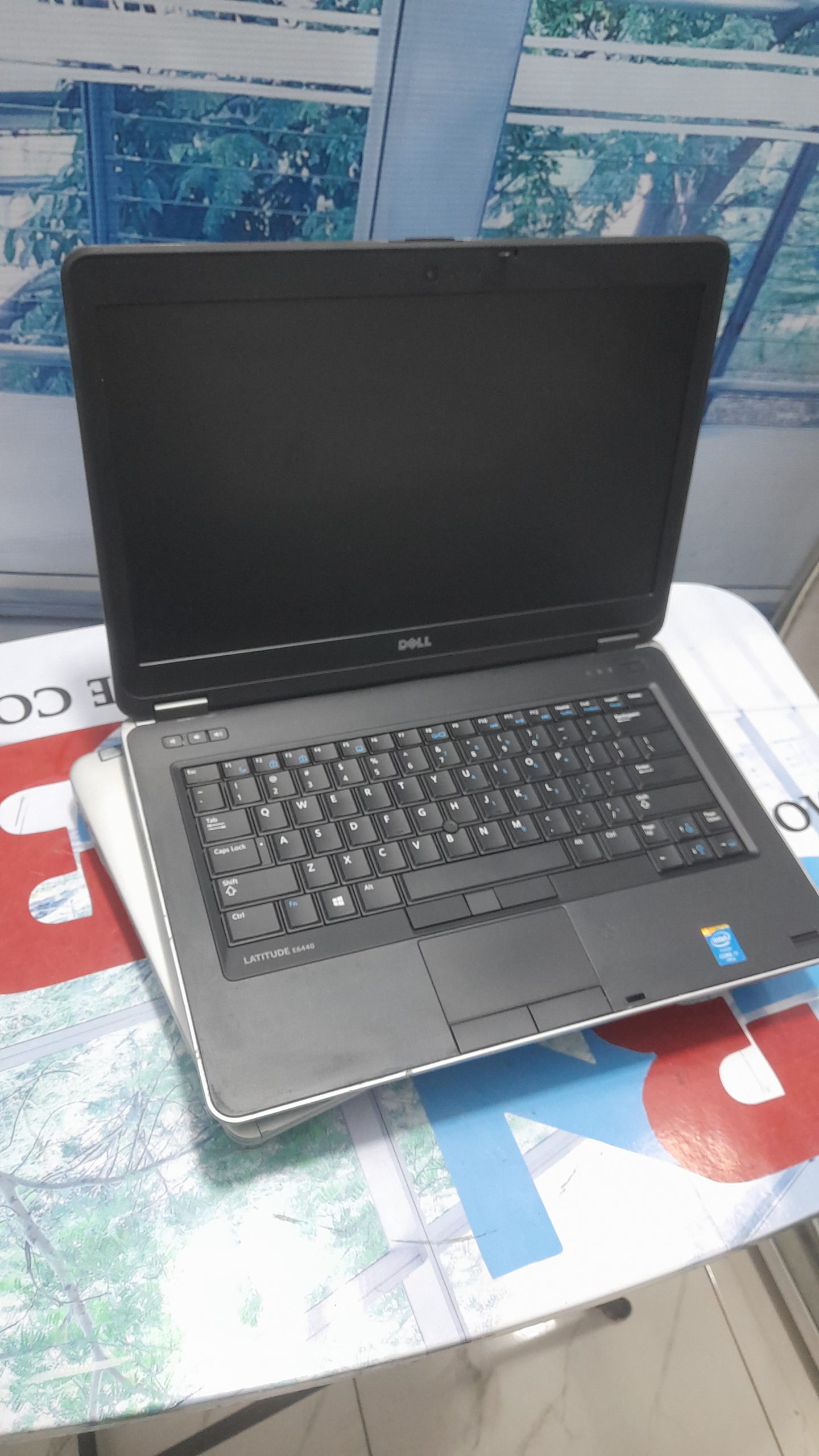 Dell latitude E6440 – Intel Core i7-4600M CPU @2.80ghz 2.90ghz – Keyboard light – 500GB HDD – 8GB RAM -DVD RW – HDMI – 2GB total graphics