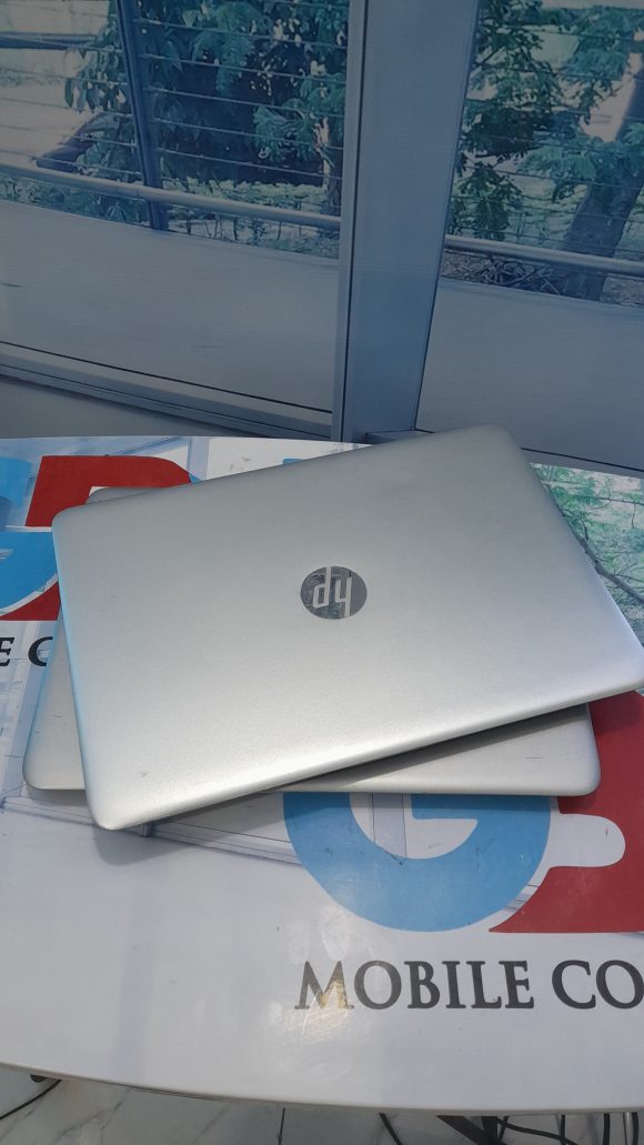 HP Elitebook 840 G4 intel Core i5-7th Gen 8Gb RAM 256Gb SSD keyboard light