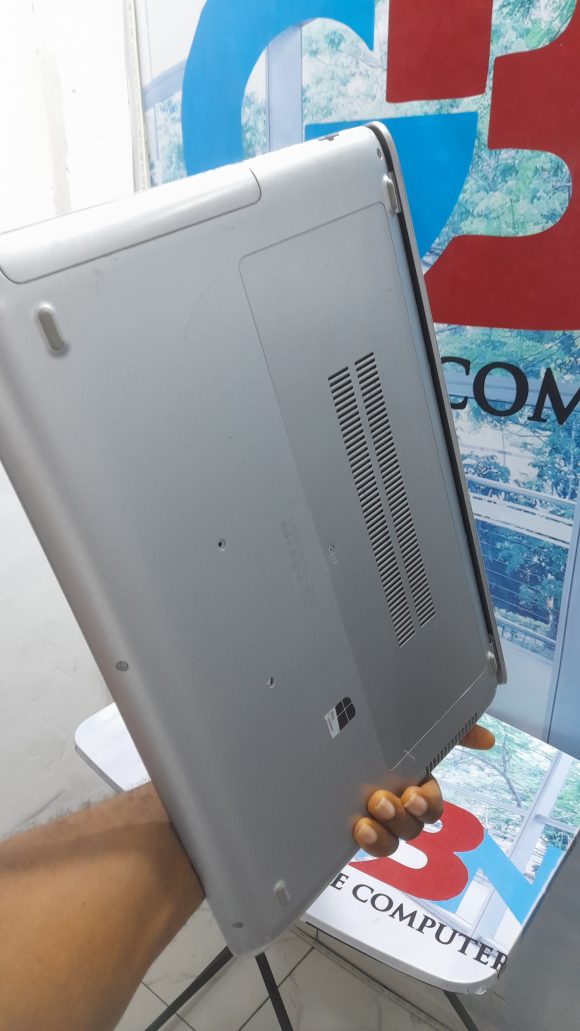 UK USED HP ProBook 450 G4 - 7th Gen. Intel Core i5 - 500GB HDD - 8GB RAM - 4GB Total Graphics FOR SALE IN LAGOS IKEJA COMPUTER VILLAGE