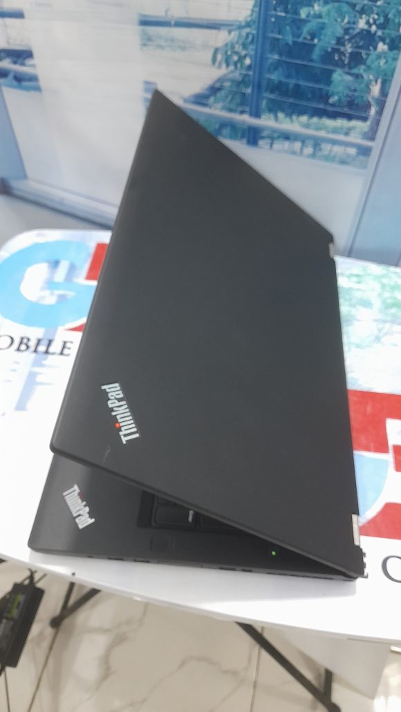 UK USED LENOVO P71 2G DEDICATED GRAPHIC CARD FOR SALE Lenovo ThinkPad P71 - 7th Gen. Intel Core i7 - 500GB SSD - 16GB RAM - 2GB Invidia dedicated Quadro M620 Graphics card