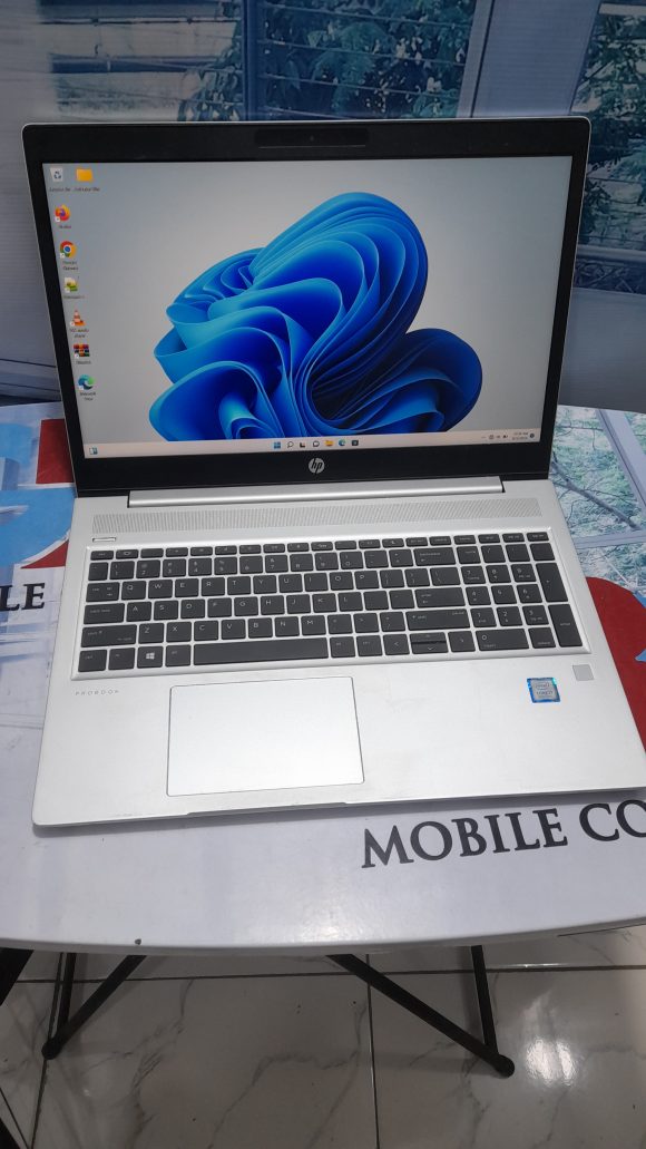 HP 450 G6 8th Gen. Intel Core i7 - 256GB SSD - 8GB RAM - 8GB Total Graphics - 2GB Dedicated GF MX130 - HDMI - Keyboard Light, hp 450 G6 2G DEDICATED GRAPHIC FOR SALE, Hp 2g invidia graphic for sale